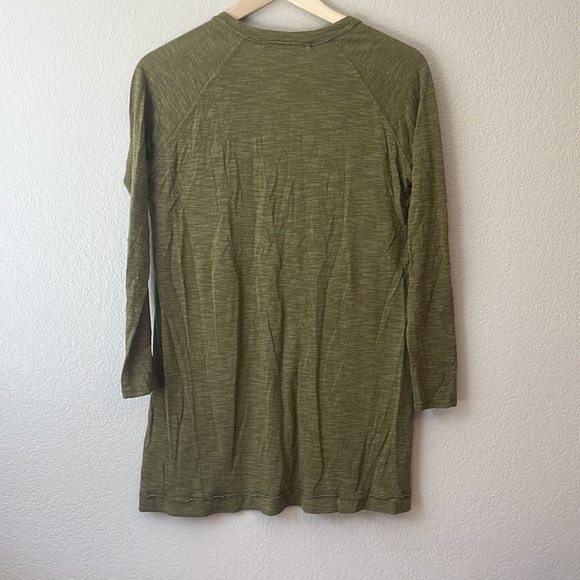 Free People Oversized Beach Top Green size Small - Picture 7 of 7